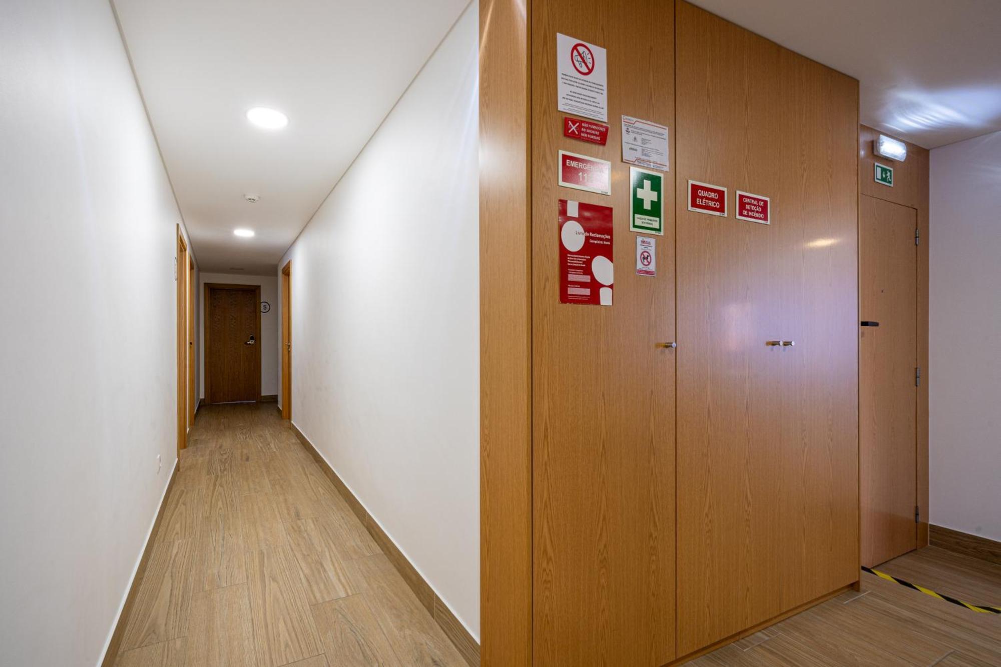 Central Suites 3 Sao Joao da Madeira Exterior photo
