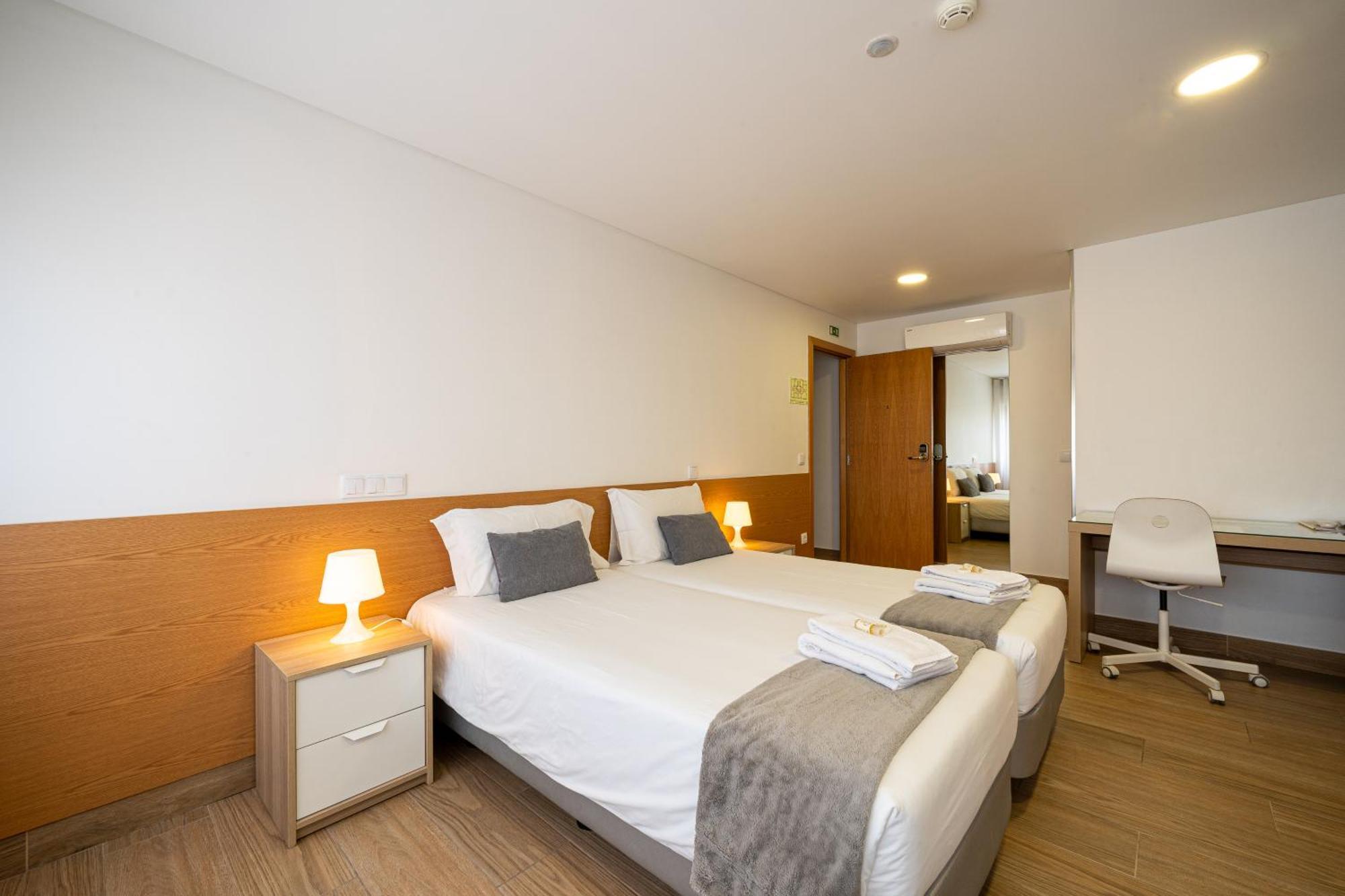 Central Suites 3 Sao Joao da Madeira Exterior photo