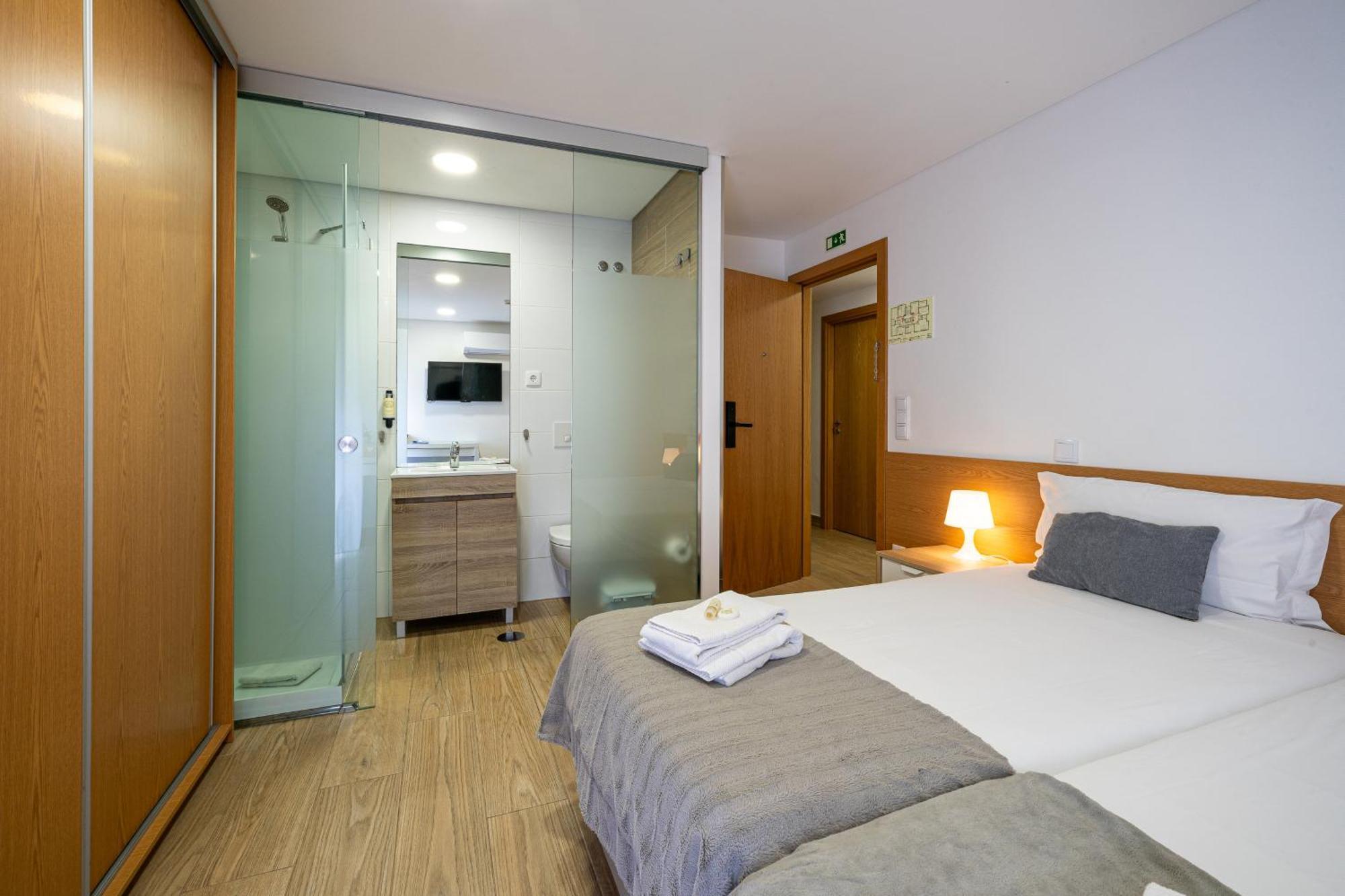 Central Suites 3 Sao Joao da Madeira Exterior photo